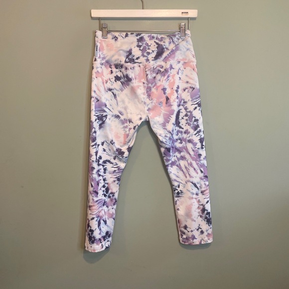 RBX Womens Activewear Workout Athleisure Gym Crop Capri Leggings Purple XS/Small - Picture 2 of 10